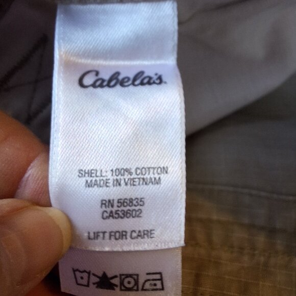 Cabelas Shorts Mens 48 Beige Khaki Cargo Utility Hunting Hiking Fishing Outdoor - Picture 6 of 9